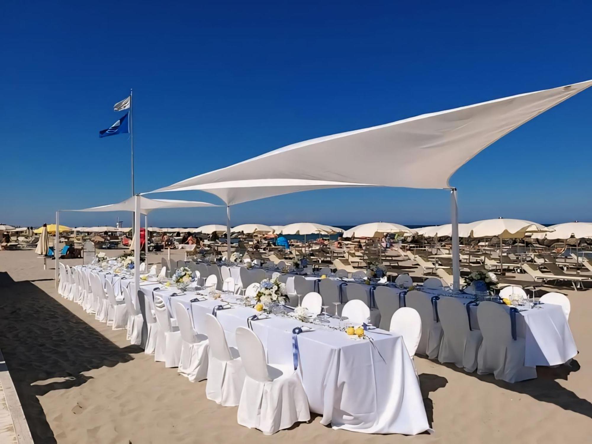 Hotel Baltic Мисано Адриатико Екстериор снимка